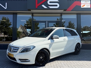 Mercedes-Benz B-klasse 180 Ambition Bi Xenon Navi Pdc 18inch