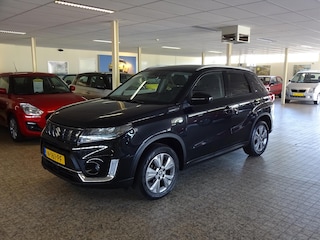Suzuki Vitara 1.4 Smart Hybrid Select, Orig. NL, Navigatie, Trekhaak