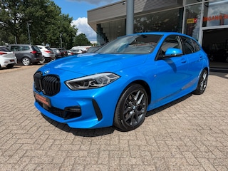 BMW 120I M-Sport, Inovation pakket, led, Navi, etc