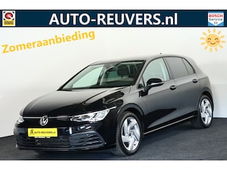Volkswagen Golf 1.0 TSI Style / LED / CarPlay