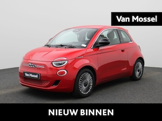 Fiat 500 42 kWh (Red) | Apple Carplay/Android Auto | Achteruitrijcamera | Cruise Control | Lichtmetalen Velgen |