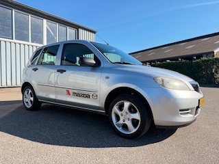 Mazda 2 1.4 Exclusive | AIRCO | APK 6/27 | ELEKTRISCHE RAMEN