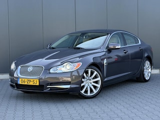 Jaguar XF 2.7D V6 Premium Luxury 1e Eigenaar - Leder - Camera - Dealer Onderhouden