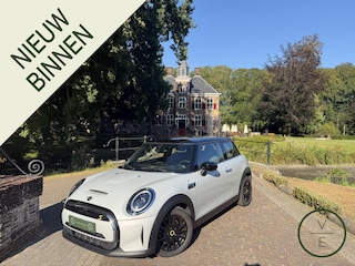 Mini Mini Electric COOPER SE Cooper SE | HUD | Camera | Adaptive | Sportsoelen | SOH 96% | BTW |