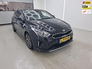 Kia ProCeed 1.5 T-GDi 160PK GT-Line+Breed-Navigatie+camera+ecc+Panodak+adaptive -cruise 17"Lmv = ORIG/NL !!