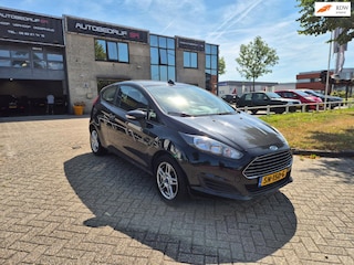 Ford Fiesta 1.0 Style Airco! Jaar Apk! Grote Beurt Gehad! Start/Stop! Elektrische Ramen!