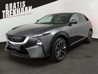 Mazda CX-6e 78 kWh Takumi | Alarmsysteem | Automatisch dimmende binnenspiegel met randloos design | Draadloze Apple CarPlay en Android Auto™