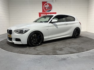 BMW M135i High Executive, Stage 1, 400 pk, Handbak, Nwe lagerschalen, Alcantara stuur, Keurige staat, Van liefhebber voor liefhebber
