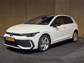 Volkswagen Golf 1.5 eHybrid GTE | Stoel/stuurverwarming | HUD | Camera | Ad. Cruise |