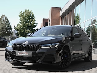 BMW 5-serie Touring 530e xDrive 293pk M-Sport+Pro Pano Laser-LED H/K Trekhaak Comfortzetels+Memo VOL!!!
