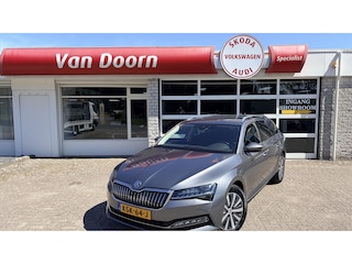 Skoda Superb Combi 1.4 TSI PHEV 218pk DSG-6 Business Style | 360 camera | zwenkbare trekhaak