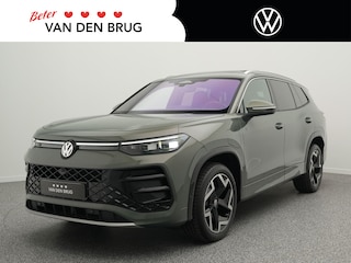 Volkswagen Tayron R-Line 1.5 eTSI 204 PK | LED Matrix IQ | Panoramadak | Elek. Achterklep | Trekhaak | DCC | Harman/ Kardon | Head-Up Display | 360 Camera | Side Assist |
