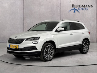 Skoda Karoq 1.5 TSI ACT Style // STOELVERWARMING // ELECTRISCHE ACHTERKLEP // CANTON //