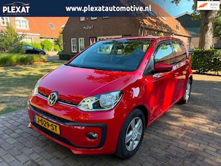 Volkswagen Up 1.0 | Facelift | Stoelverwarming | Climate | Achteruitrijcamera | Cruise Control | Lichtmetaal | Nette staat | NAP