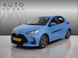 Toyota Yaris 1.5 Hybrid Executive STOELVERWARMING | ACHTERUITRIJCAMERA | APPLE CARPLAY | AC/ECC / AUTOMATISCHE KLIMAATREGELING | CRUISECONTROL | PARKEERSENSOREN | LED-VERLICHTING | LANE ASSIST / RIJSTROOKASSISTENT | GETINTE RAMEN | NAVIGATIE