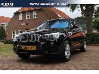 BMW X3 XDrive28i Centennial High Executive Aut. | Panorama | Facelift | Stoelverwarming | Xenon | Lederen interieur | Trekhaak |