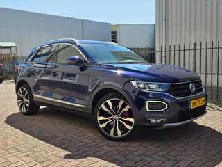 Volkswagen T-Roc 1.5 TSI Sport Virtual-Camera-Full led-Leder