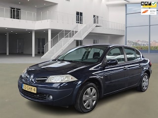 Renault Mégane 2.0-16V Business Line/AIRCO/CRUISE/PARKEERSENS ACHTER