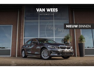 BMW 320e Business Edition Plus | Luxury Line | 1e eigenaar | NL auto | Driving Assistant | Active Guard Plus | HiFi audio | Carplay | DAB | Parking Assistant | LED | Memory