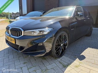 BMW 3-serie Touring 320e 2023