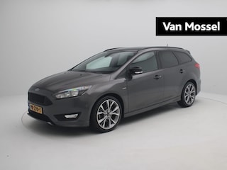 Ford Focus Wagon 1.5 ST-Line 182 | Trekhaak | Navigatie | Parkeersensoren | Camera