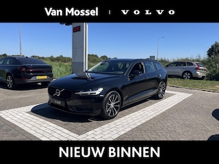 Volvo V60 T6 Plug-in hybrid AWD Plus Dark | 18 Inch Velgen | Climate Pack | Harman Kardon | Adaptive Cruise Control |