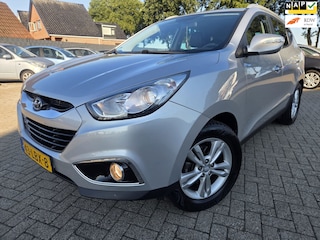 Hyundai ix35 2.0i Active 2010. Climate/Cruise/Trekhaak/Half leder etc.. APK 08-2027