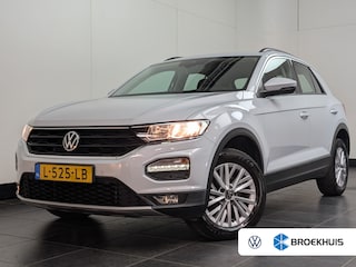 Volkswagen T-Roc 1.5 TSI Style| TREKHAAK | AUTOMAAT | 16"LMV | Bluetooth telefoonvoorbereiding | Bots waarschuwing systeem | Chroom delen exterieur