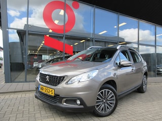 Peugeot 2008 1.2 PureTech Blue Lion | AIRCO | TREKHAAK | NAVIGATIE | PANORAMADAK | CRUISE CONTROL |