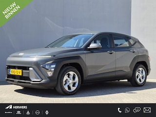 Hyundai Kona 1.6 GDI HEV Comfort / Trekgewicht 1300 kg / Apple Carplay Android Auto / Achteruitrijcamera / Keyless Entry/Start / Adaptief cruise control / Climate control / Parkeersensoren voor en achter / Lichtmetalen wielen 16“ /
