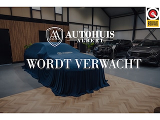 Volvo XC90 T8 Ultra Bright B&W Pano Massage Trekhaak 22"