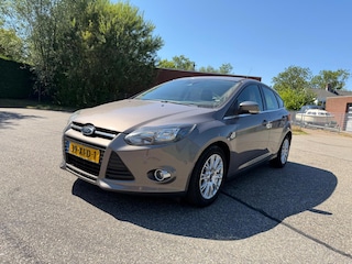 Ford Focus 1.6 EcoBoost Titanium Half Ledere Bekleding* 2E eigenaar*dealer onderhouden* ijskoud airconditioning