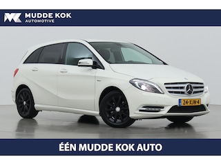 Mercedes-Benz B-klasse 200 Ambition | Trekhaak | Bi-Xenon | Parkeersensoren | Navigatie | Getint Glas