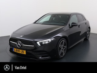 Mercedes-Benz A-klasse 180 AMG line | Night Sfeer