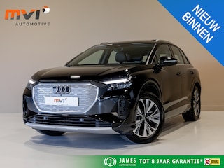 Audi Q4 35 Launch edition 55 kWh 170pk / Panoramadak / Trekhaak / Lederen bekleding / Navigatie / Apple carplay /
