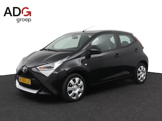 Toyota Aygo 1.0 VVT-i x-play | Parkeercamera | Groot mediascherm | Apple Carplay Android Auto |
