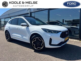 Ford Kuga 2.5 PHEV 243pk e-CVT ST-Line , Panodak , trekhaak , 2100 kg trekgewicht , carplay