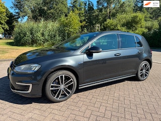 Volkswagen Golf 1.4 TSI GTE|225pk|Ecc|Pano|Cruise|Navi|Camera