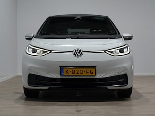 Volkswagen ID.3 First Plus 58 kWh 204pk | Camera | IQ-Light | Stoelverwarming | Navigatie
