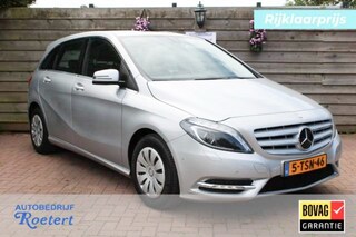 Mercedes-Benz B-klasse 180 Ambition Automaat airco/cruise/navi/bluetooth/radioCD/PDC/trekhaak