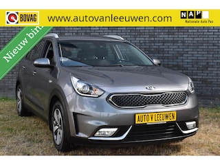 Kia Niro 1.6 GDi First Edition NAVIGATIE/TREKHAAK/CAMERA/ETC.!