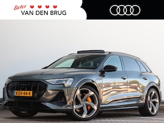 Audi e-Tron S quattro 95 kWh | B&O | Panoramadak | Leder | 360° camera | Servosluiting | Nachtzicht | Trekhaak |
