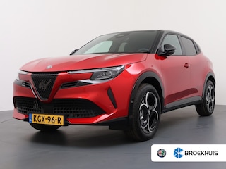 Alfa Romeo Junior Ibrida Ti | 10,25" digitaal instrumentarium | 18" lichtmetalen velgen - Fori | Automatisch grootlichtsysteem