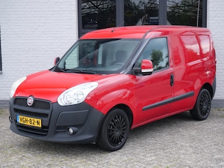 Fiat Doblò 1.4 SX Benzine Marge Nieuwe Apk en Distributie
