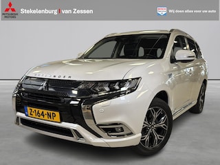 Mitsubishi Outlander 2.4 PHEV Limited 360 camera, Trekhaak, Adaptieve cruise control