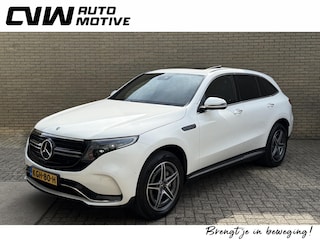 Mercedes-Benz EQC 400 4MATIC AMG Line 80 kWh | 94% SOH | Open dak | Trekhaak wegklapbaar | Camera | Navigatie | Cruise control | Climate control | Apple CarPlay / Android Auto | Sfeerverlichting | 19 inch velgen | Stoelverwarming | Volledig dealeronderhouden!