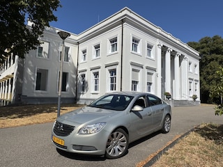 Opel Insignia 1.6 Edition
