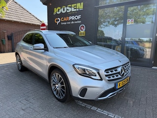 Mercedes-Benz GLA 180 BNSSOL AMGUPED