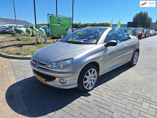 Peugeot 206 CC 1.6-16V Roland Garros / WEEKAANBIEDING / APK augustus 2027