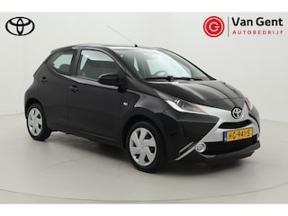 Toyota Aygo 1.0 VVT-i x-play | Volledige dealerhistorie | Airco | Camera | Bluetooth